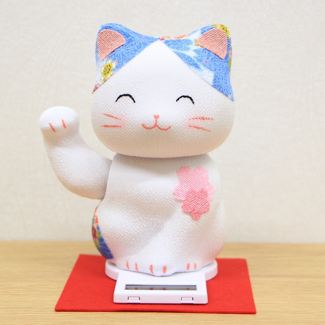 和雑貨 招き猫 ゆらゆらソーラー招き猫 桜福福（ぷくぷく）招き猫