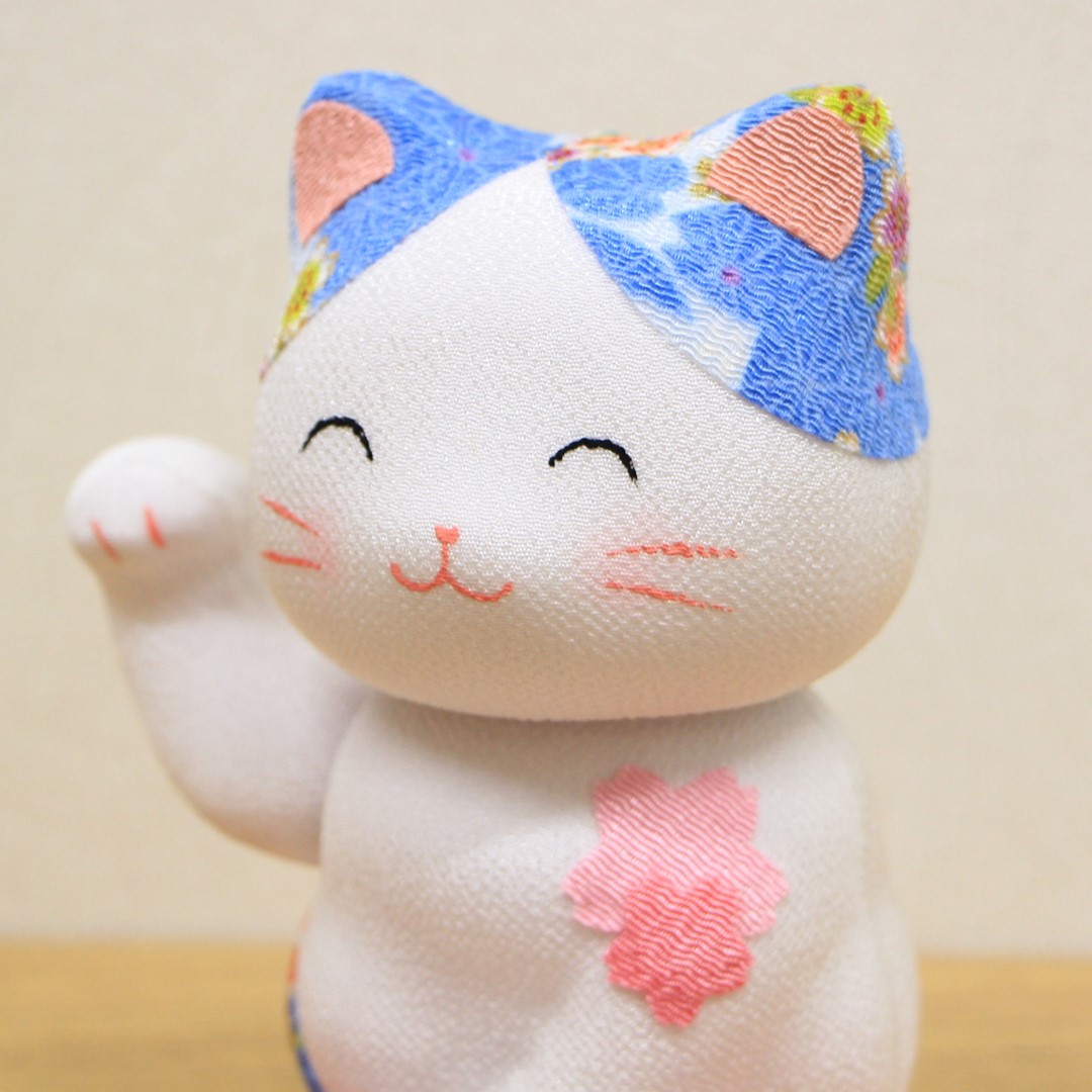 和雑貨 招き猫 ゆらゆらソーラー招き猫 桜福福（ぷくぷく）招き猫