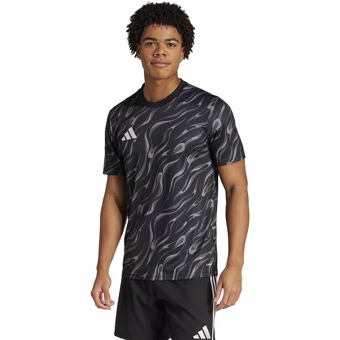 adidas（アディダス） プラクティスグラフィックシャツ(ブラック