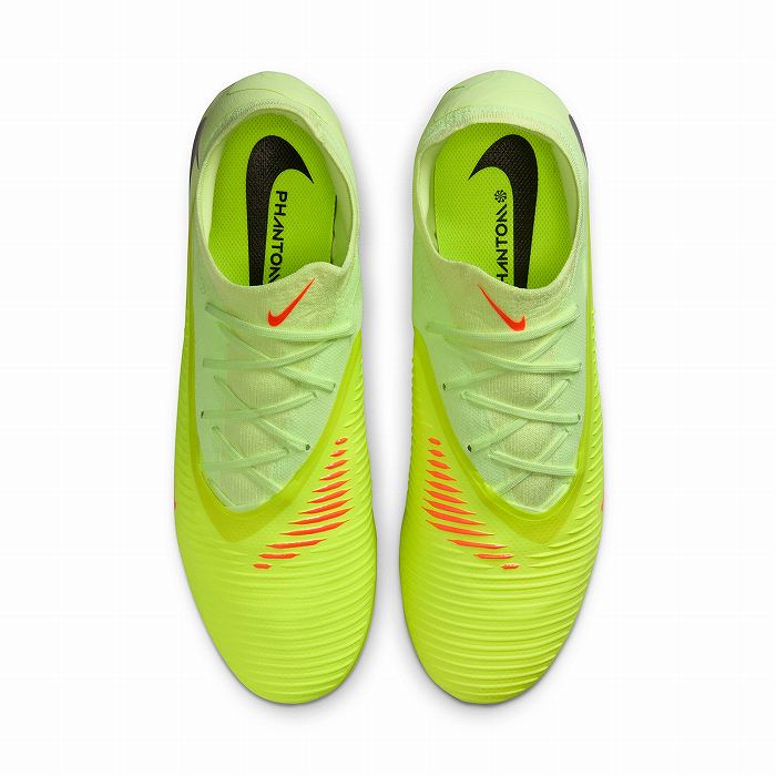 NIKE（ナイキ） ファントム 6 LOW PRO AG-PRO(イエロー) HQ2317 800