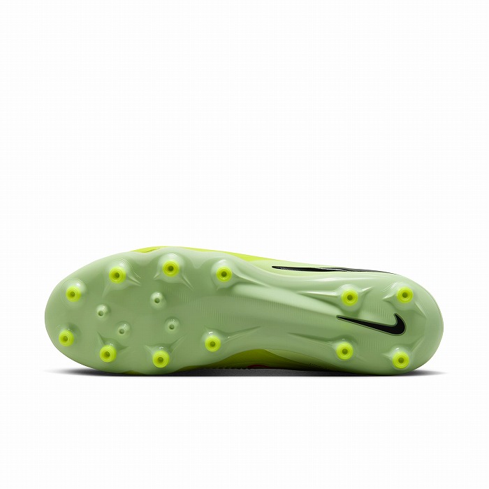 NIKE（ナイキ） ファントム 6 LOW PRO AG-PRO(イエロー) HQ2317 800