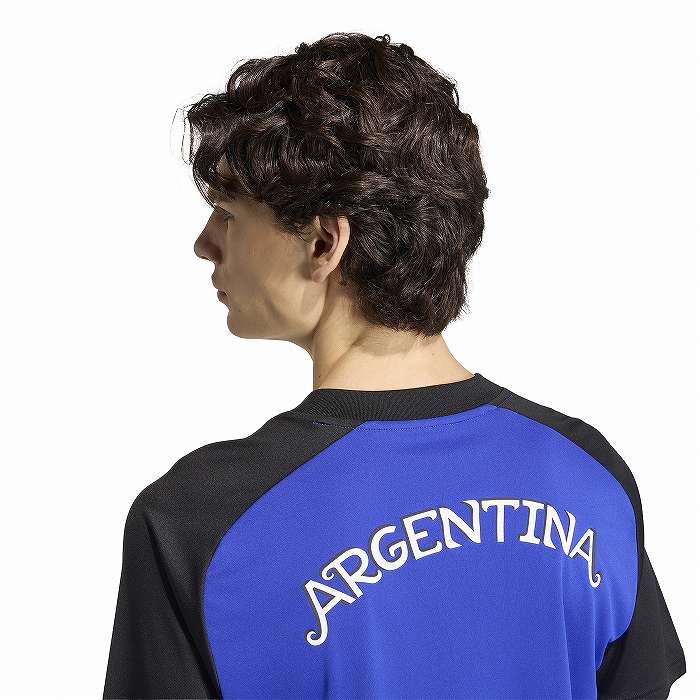 adidas（アディダス） アルゼンチン代表 2026 プレマッチ ジャージー