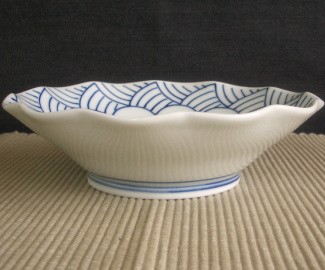 有田焼 お皿 食器 和食器 小鉢 取皿 取鉢 シック 伝統柄 菊割青海波五