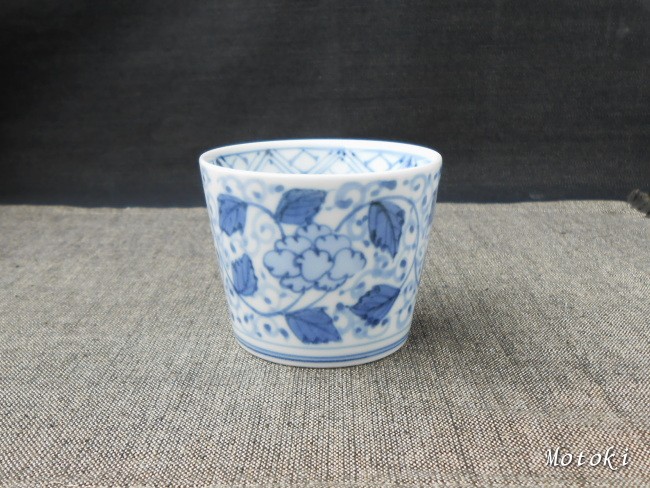 古伊万里花唐草　蕎麦猪口 古伊万里 蕎麦猪口 江戸時代後期 染付微塵唐草圏線文 そば猪口