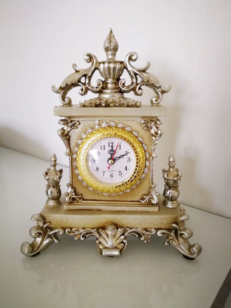 即納最新作テーブルクロック ．置き時計 クロックアラーム 上品時計 高級置き時計 置時計