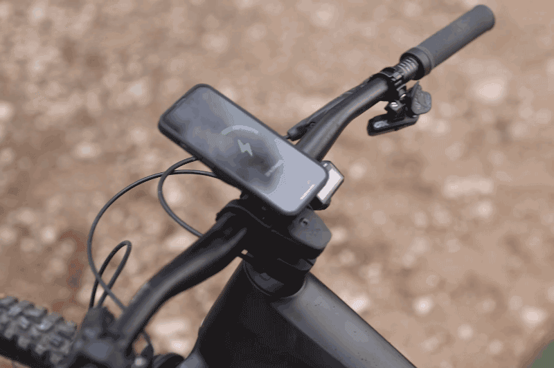 SP CONNECT（エスピーコネクト） 防振充電モジュール バイク 雑貨 SP