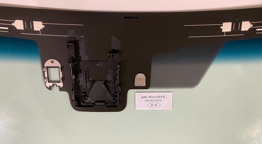 トヨタ（TOYOTA） フロントガラス クラウン 4D セダン 純正品番:56101