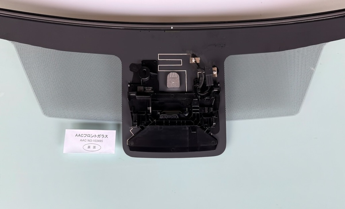 トヨタ（TOYOTA） フロントガラス カローラ SDN 210系 セダン 4D 56101