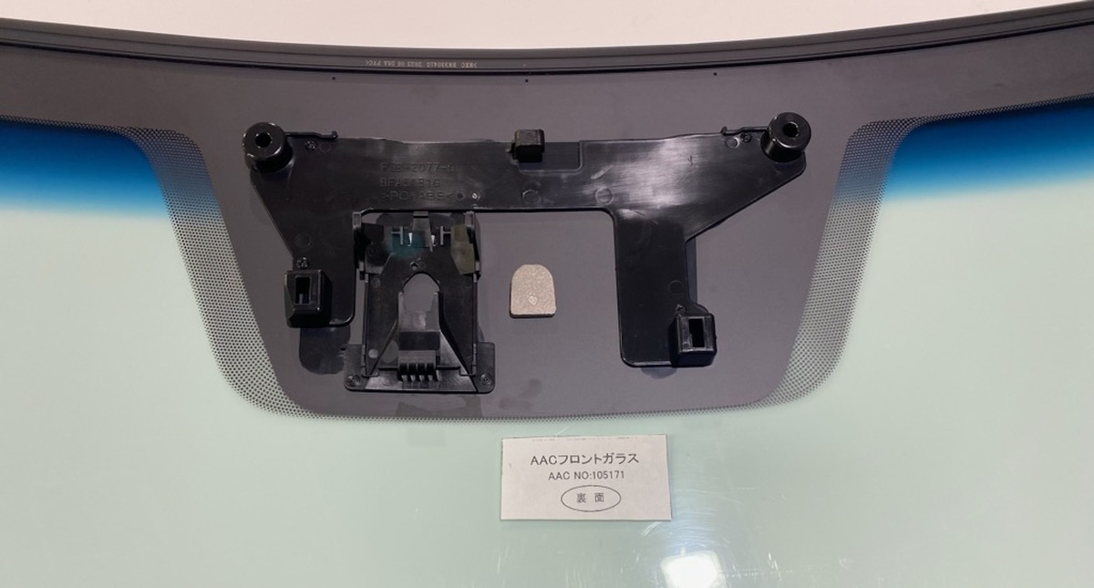 日産(NISSAN) フロントガラス フェアレディZ 3D クーペ 純正品番 日産(NISSAN) フロントガラス フェアレディZ 3D クーペ 純正品番