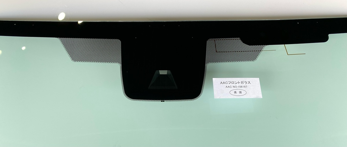 ホンダ（HONDA） フロントガラス N ONE 5D 純正品番:73111-T82-003 JG1