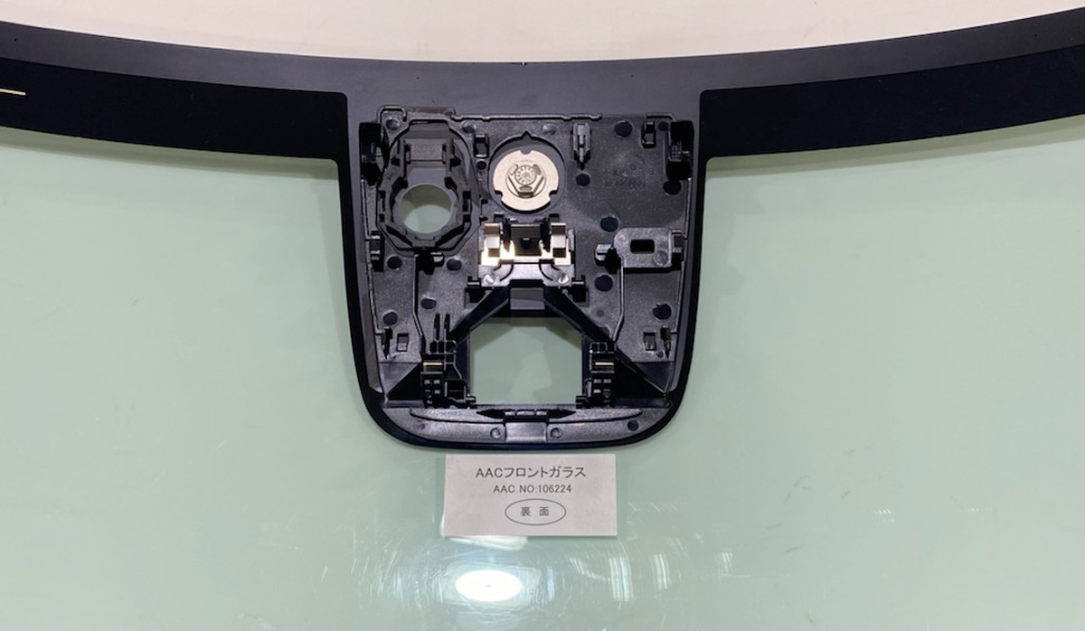 ホンダ（HONDA） フロントガラス ヴェゼル 5D ワゴン 純正品番:73111