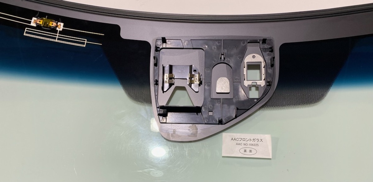 ホンダ（HONDA） フロントガラス ヴェゼル 5D ワゴン 純正品番:73111