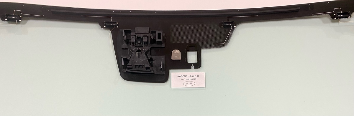 マツダ（Mazda） フロントガラス ロードスター 2D オープン 純正品番