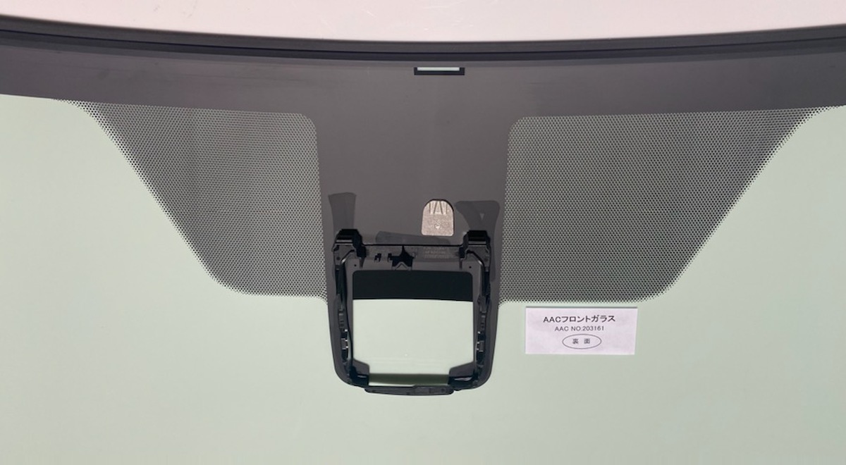 トヨタ（TOYOTA） フロントガラス シエンタ 5D ワゴン 純正品番:56101