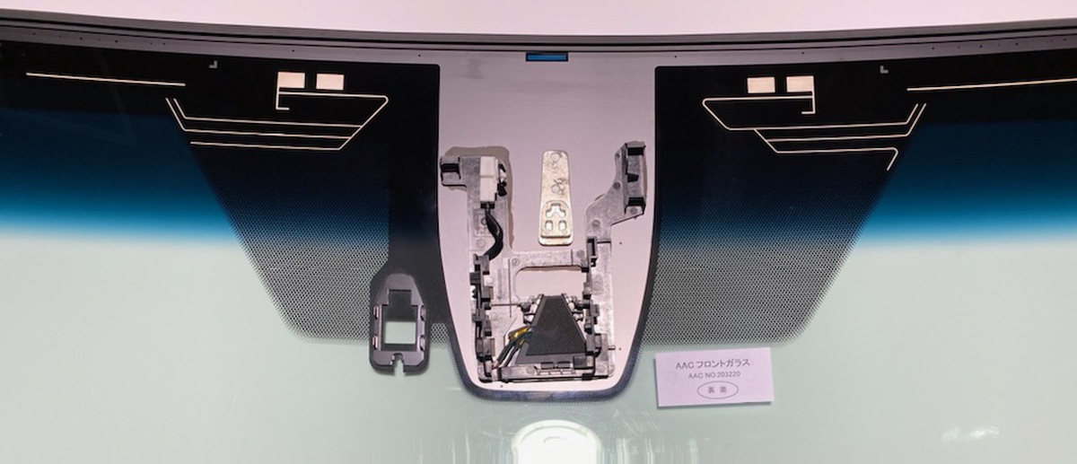 トヨタ（TOYOTA） フロントガラス アルファード/ヴェルファイア 5D
