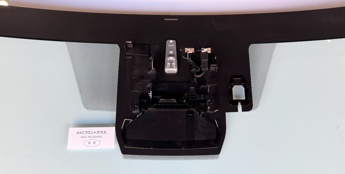 トヨタ（TOYOTA） フロントガラス プリウス SDN 60系 5D 56103-47963