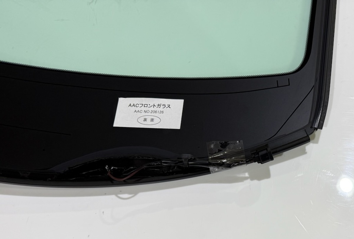ホンダ（HONDA） フロントガラス ZR-V 5D ワゴン 純正品番:73111-3V0