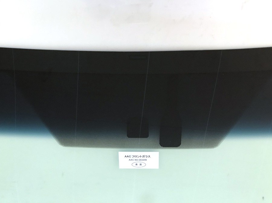 トヨタ（TOYOTA） フロントガラス ノア/ヴォクシー 5D ワゴン 純正品番