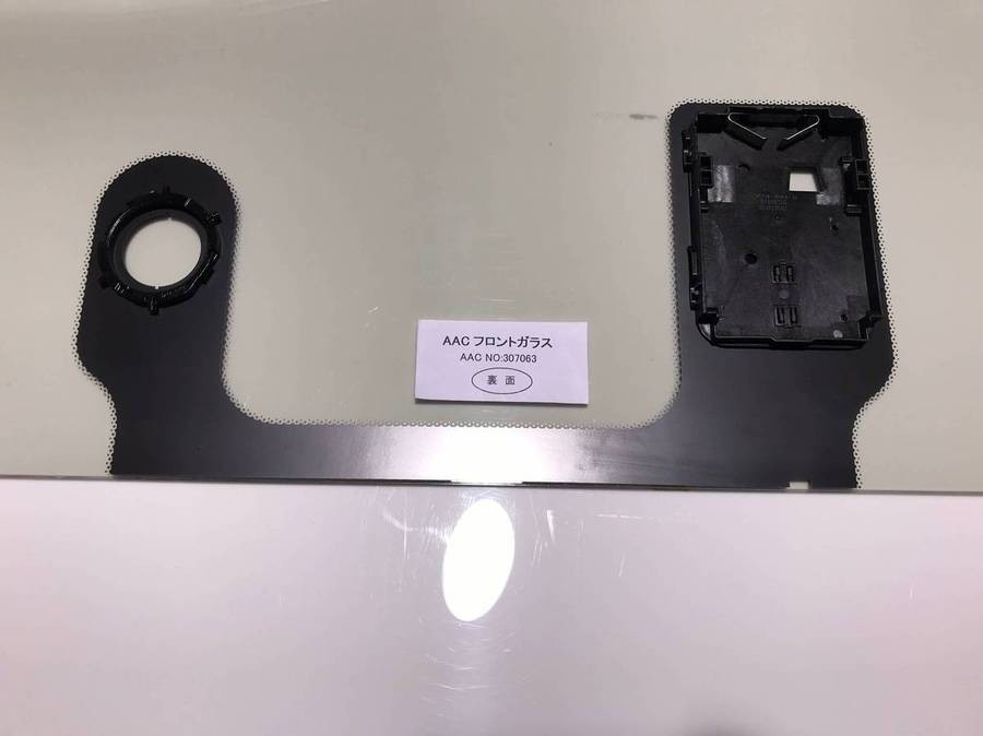 三菱 フロントガラス スーパー・グレート 大型TK F※70系 色