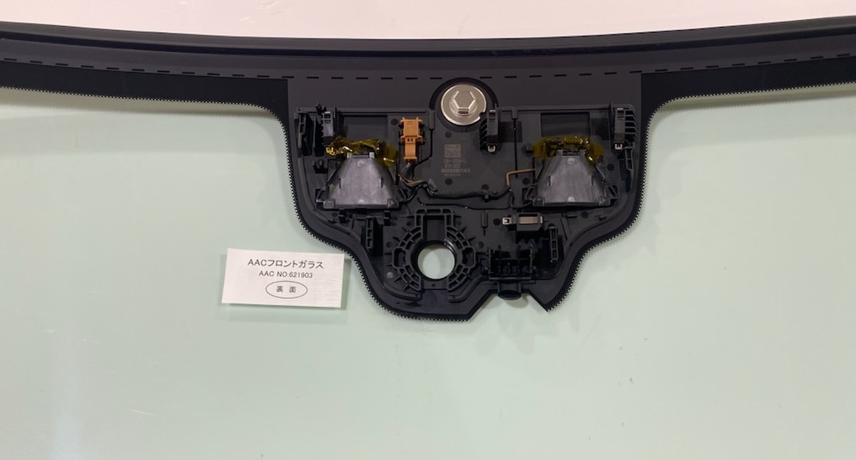 フロントガラス MERCEDES BENZ (メルセデスベンツ) GLB180,GLB200 フロントガラス MERCEDES BENZ (メルセデスベンツ) GLB180,GLB200