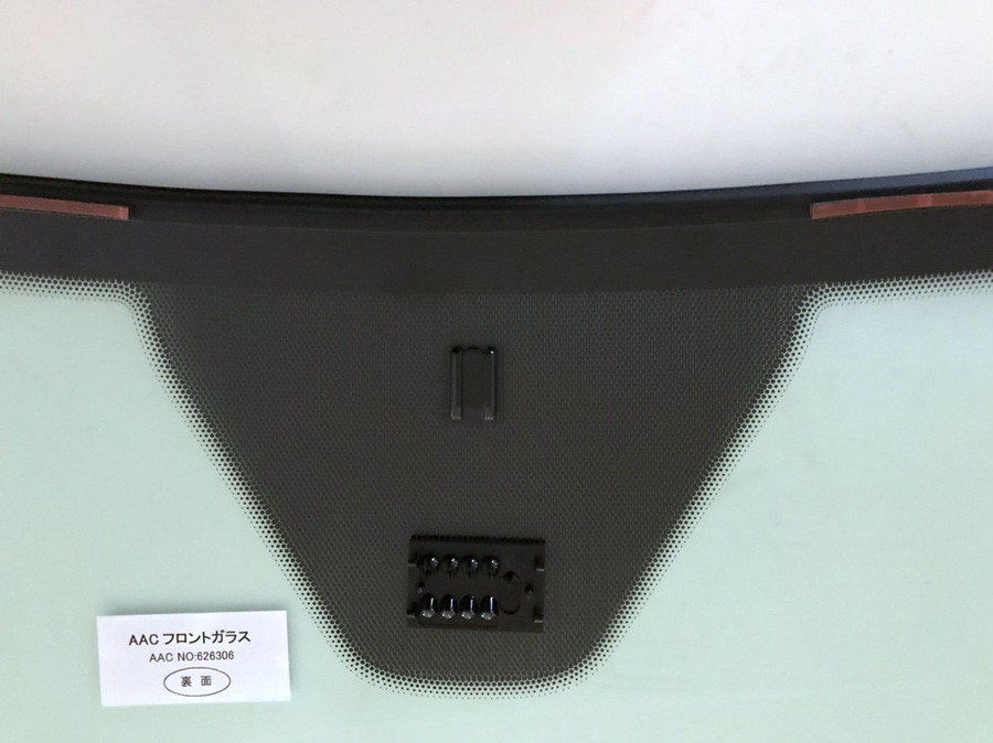 フロントガラス MERCEDES BENZ （メルセデスベンツ） R320,R350,R550