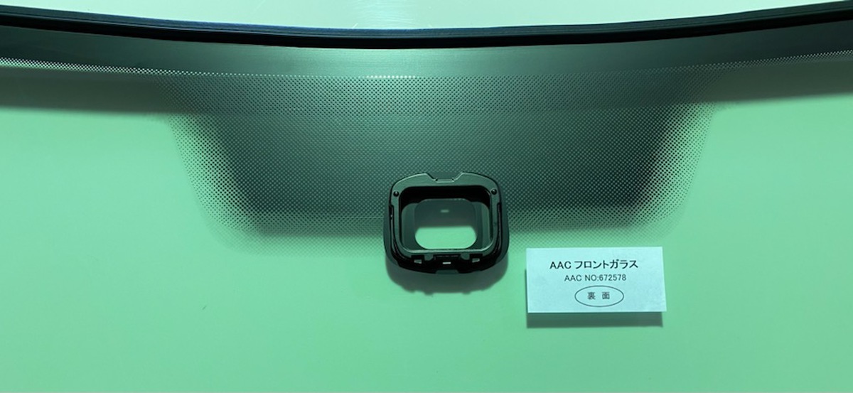 フロントガラス VOLKSWAGEN （フォルクスワーゲン） パサートCC 4D