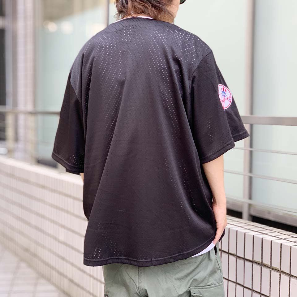 FANATICS ヤンキース x メッツ ベースボールシャツ ブラック　Lサイズ FANATICS ヤンキース x メッツ ベースボールシャツ ブラック L