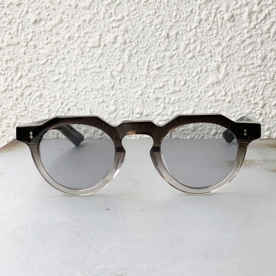 Few by NEW. ヒュー サングラス F5 C-10 クラウンパント DARK BROWN