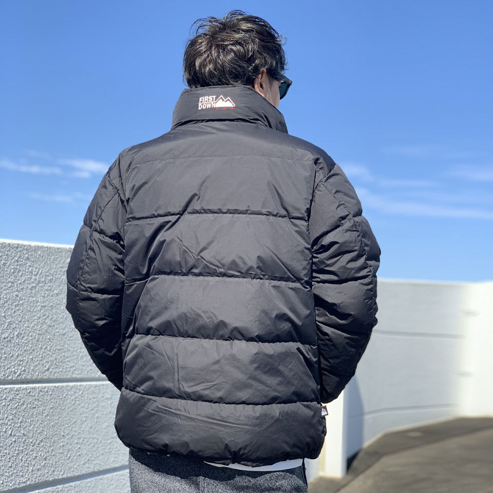 ファーストダウン FIRST DOWN リバーシブルダウンジャケット REVERSIBLE DOWN JACKET ブラック/シルバー 黒 銀  BLACK F84500C