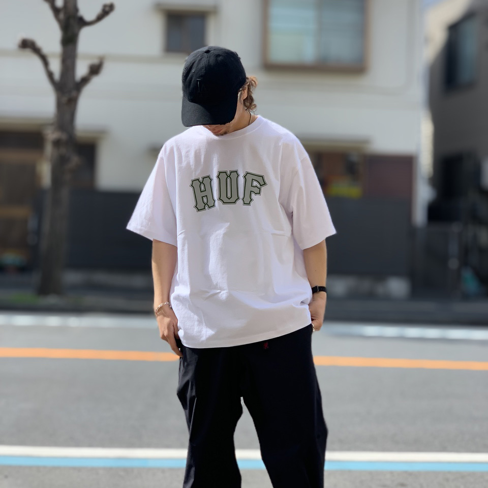 HUF（ハフ） SALE セール 全2色 HUF Tシャツ GIANT S/S TEE 半袖
