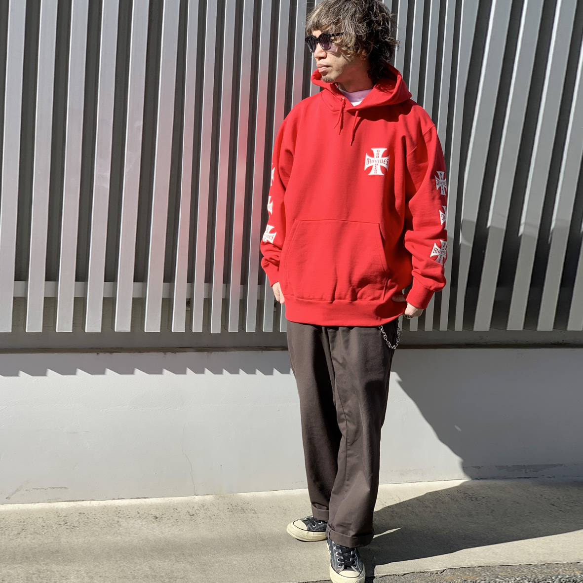 MRV by Mr.vibes パーカー フーディー IRON CROSS P/O HOODIE