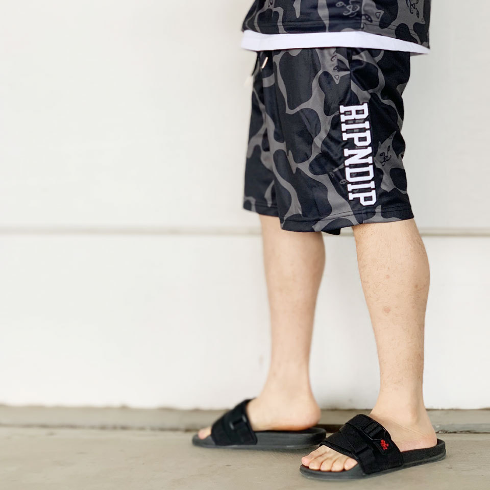 RIPNDIP リップンディップ ショートパンツ PEEKING NERMAL