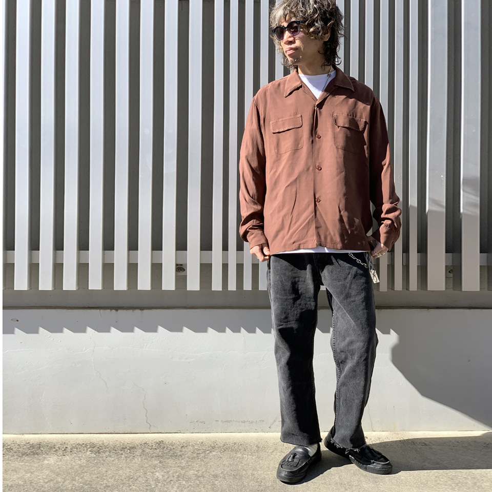 本日のみ最終値下げ 50s レーヨンボウリングシャツ 希少なホワイトボディ 本日のみ最終値下げ 50s レーヨンボウリングシャツ 希少な