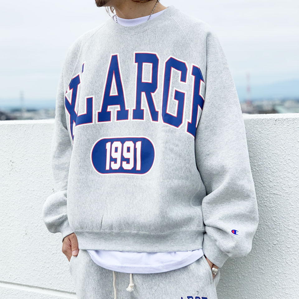 セール 全3色 エクストララージ XLARGE x Champion チャンピオン クルースウェット トレーナー COLLEGE RAGLAN  CREW NECK SWEAT REVERSE WEAVE リバースウィーブ