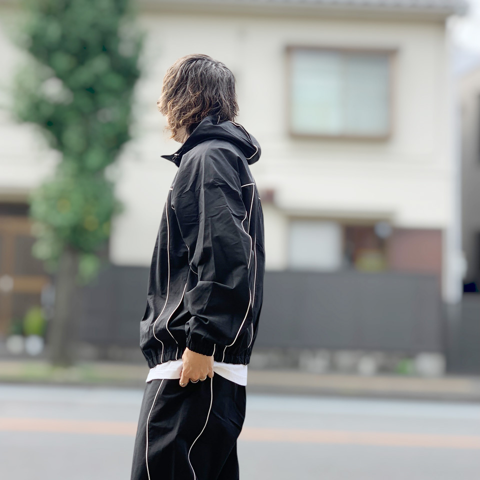 XLARGE（エクストラ ラージ） ナイロンジャケット CURVED NYLON JACKET