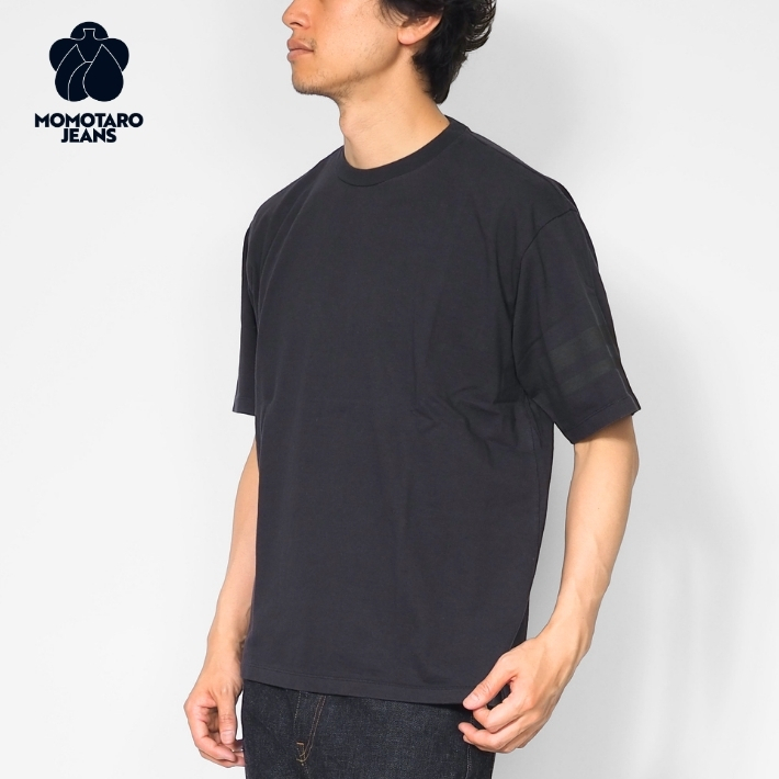 美品　桃太郎ジーンズ　Tシャツ　黒　希少 桃太郎ジーンズ（MOMOTARO JEANS） Tシャツ 半袖 袖プリント二本線