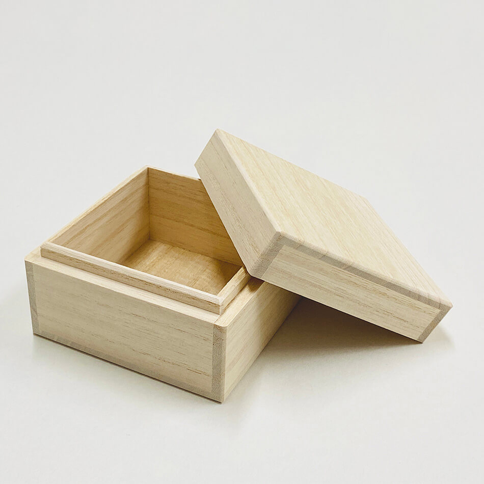 増田桐箱店 桐箱【S平サイズ 幅約9.2cm×奥行約9.2cm×高さ約5.8cm】酒器
