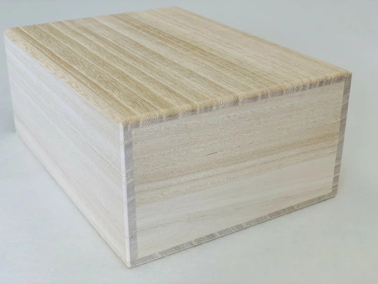 増田桐箱店 桐箱 はがき収納 ハガキ入れ【葉書サイズ 幅約16.7cm
