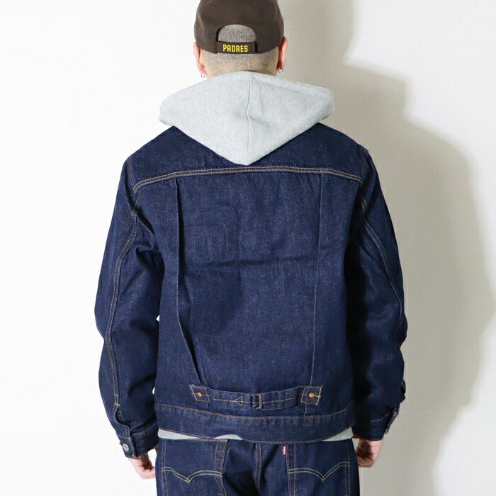 Levi's セルビッチ 現行モデルデニムジャケット Levi's（リーバイス） TYPE I トラッカージャケット セルビッジ デニム