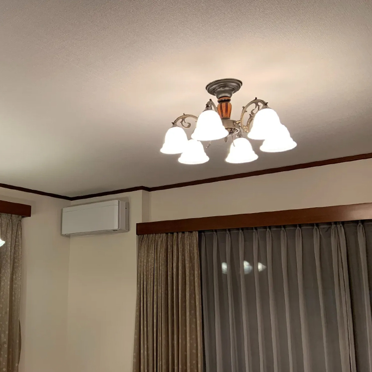 シャンデリア 受注生産 気泡模様 レトロ ガラスシェード 白熱電球付属