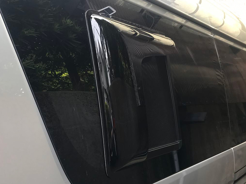 ハイエース200系 網戸 対応 小窓 バイザー 4型以降 LR オグショー FLEX