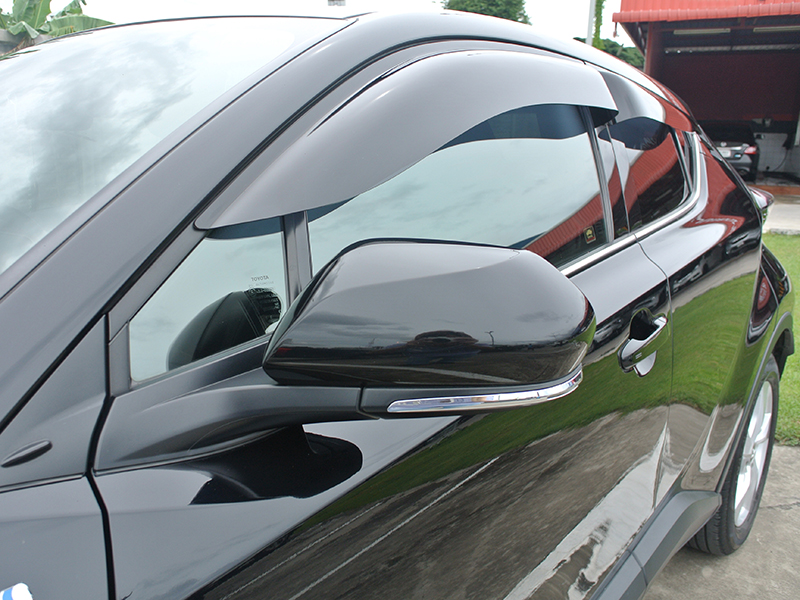 廃盤・在庫限り50%off! C-HR ビッグ ワイドバイザー ダーク ドア