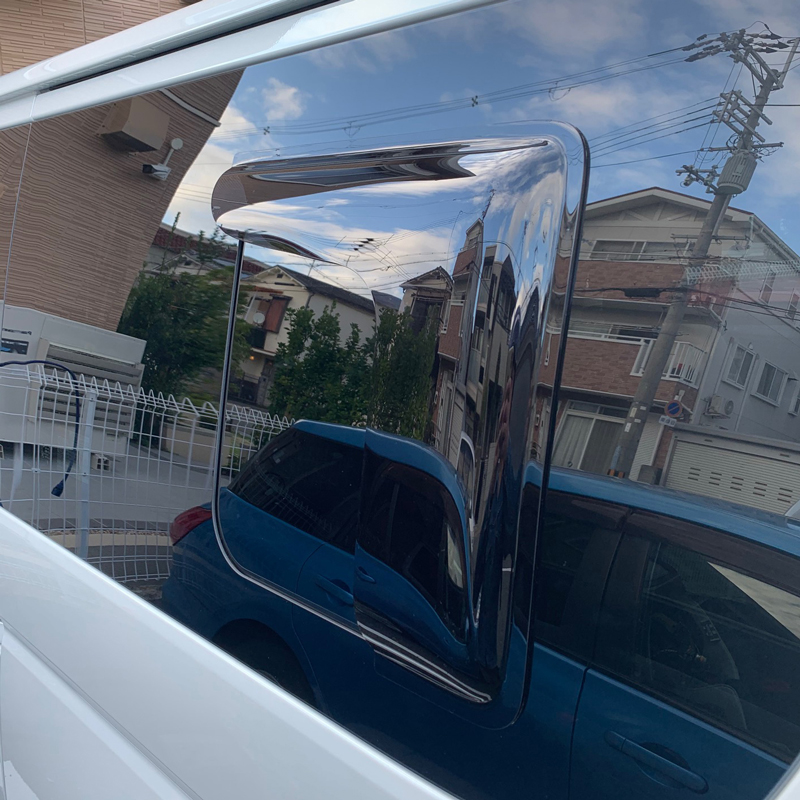 ハイエース 200系 小窓 バイザー 4型以降 片側 ダーク パーツ : マッド