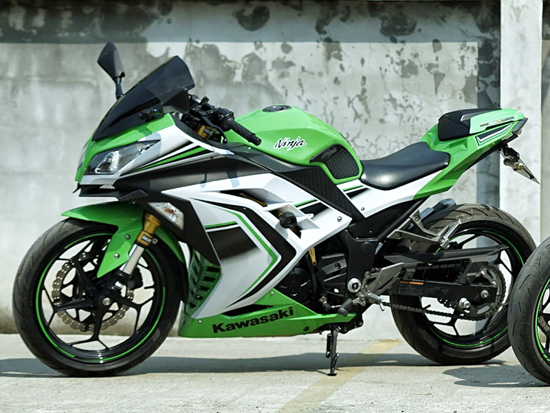 カワサキ ニンジャ EX250L M EX300A B スクリーン 2013-2017 ダーク 