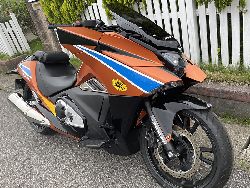 8月中旬入荷 ホンダ NM4 ウインドシールド ダーク エッジドシェイプ