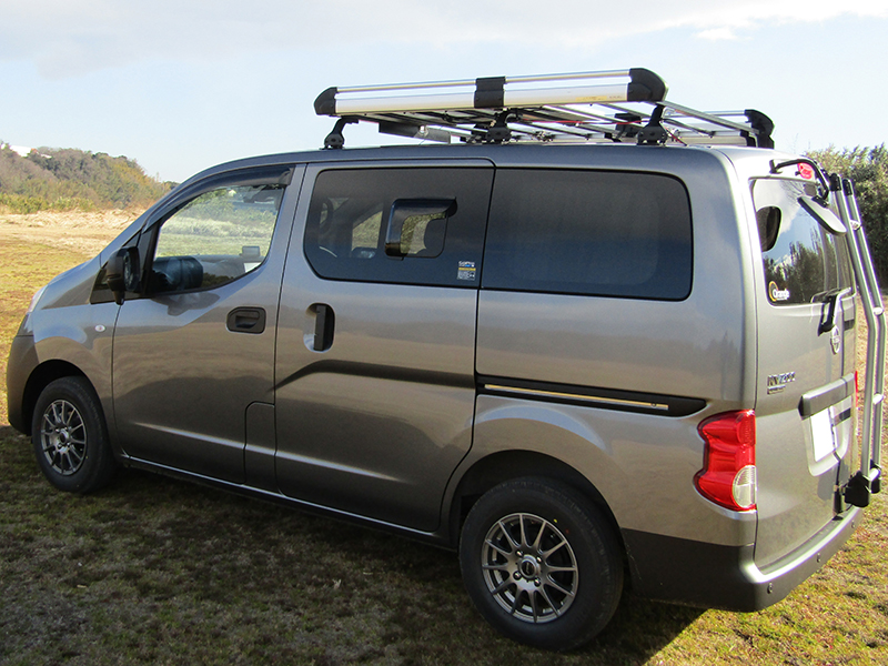 NV200 バネット バン デリカ D3 小窓 バイザー 左右 ダーク パーツ