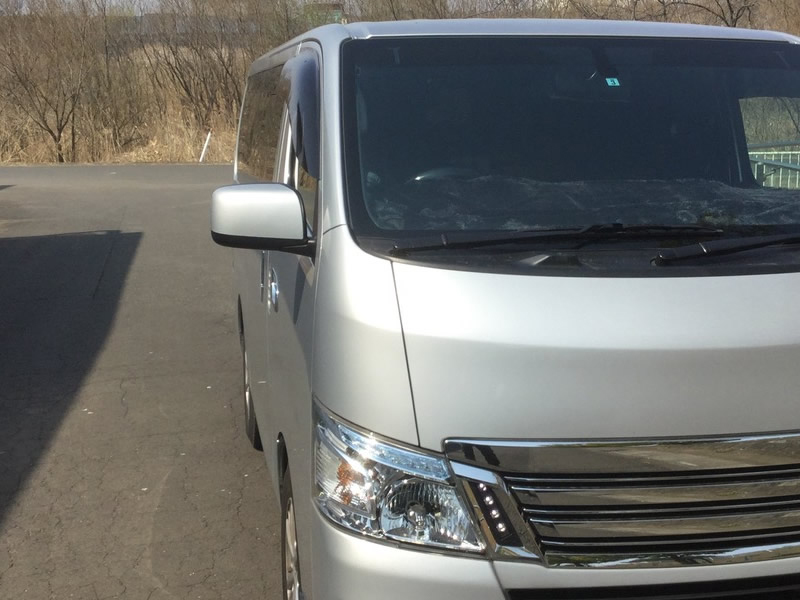 NV350 キャラバン ドアバイザー ビッグ ワイドバイザー ダーク パーツ