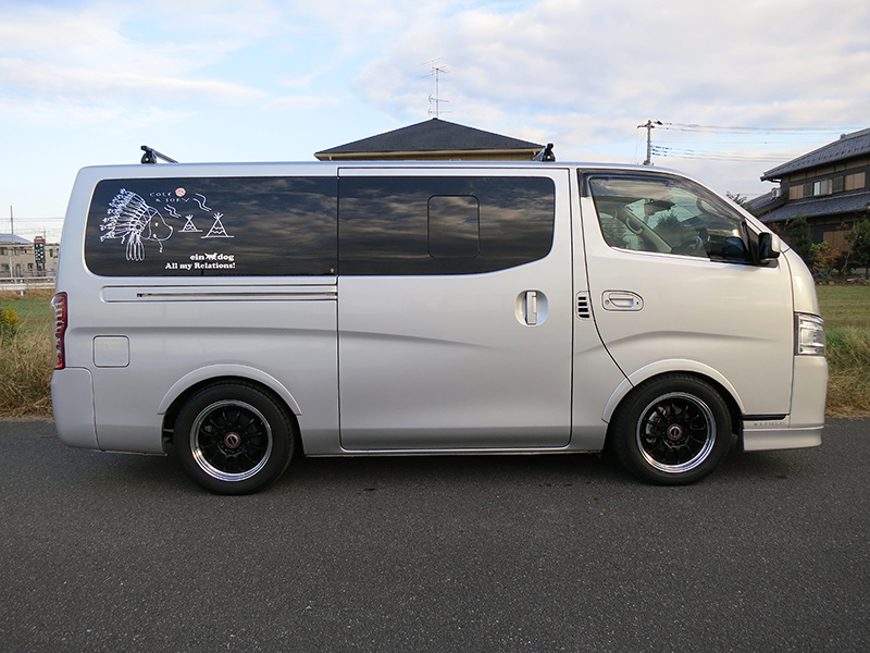 NV350 純正部品（ドアバイザー）｜外装パーツ｜自動車 | 車、バイク