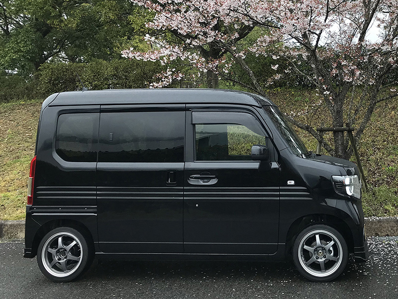 N-VAN(JJ1.2)ワイドビッグバイザー.ダークスモーク左右 N-VAN JJ1 JJ2 JJ3 ドアバイザー ビッグ ワイドバイザー Nバン NVAN