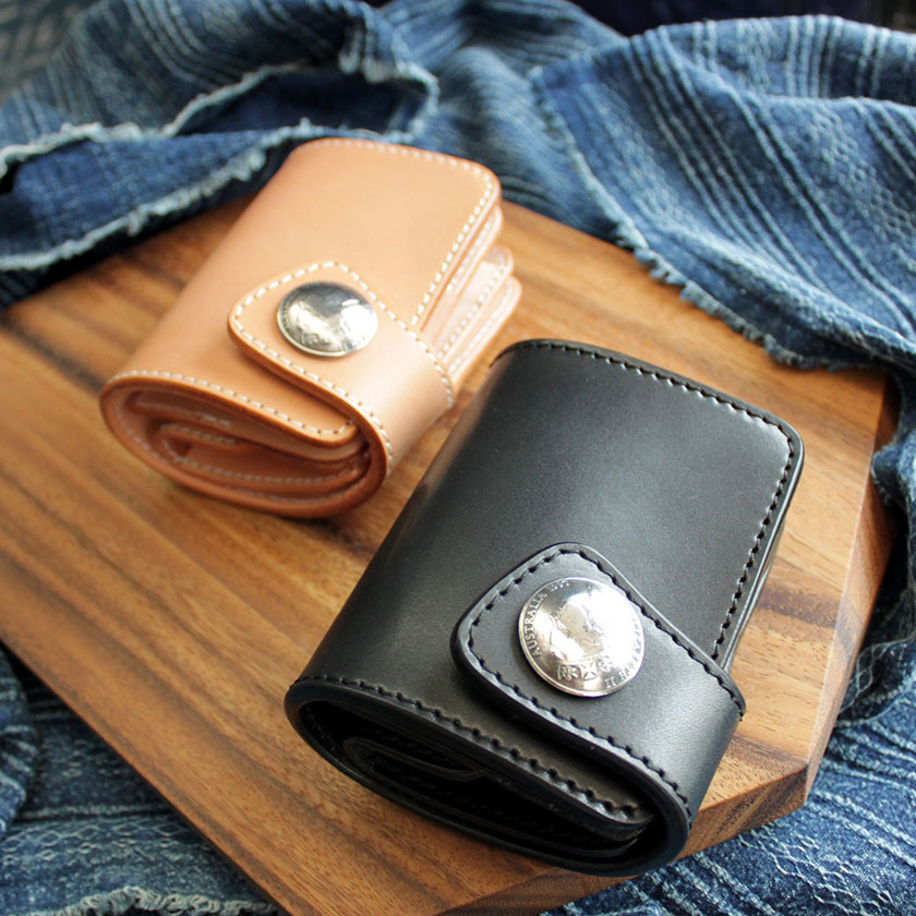 栃木レザー 二つ折り財布 バイカーズウォレット 本革ヌメ サドルレザー